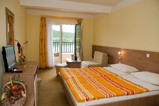 Hotel Adria Neum